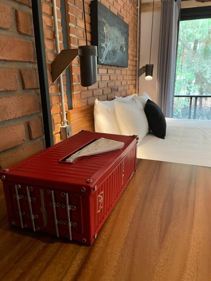 Hotel Oxu Solo Adultos Valle de Bravo Extérieur photo